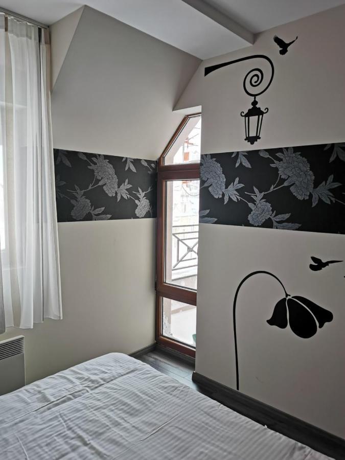 Milmari Friends And Family Apartment โคเปานิก ภายนอก รูปภาพ