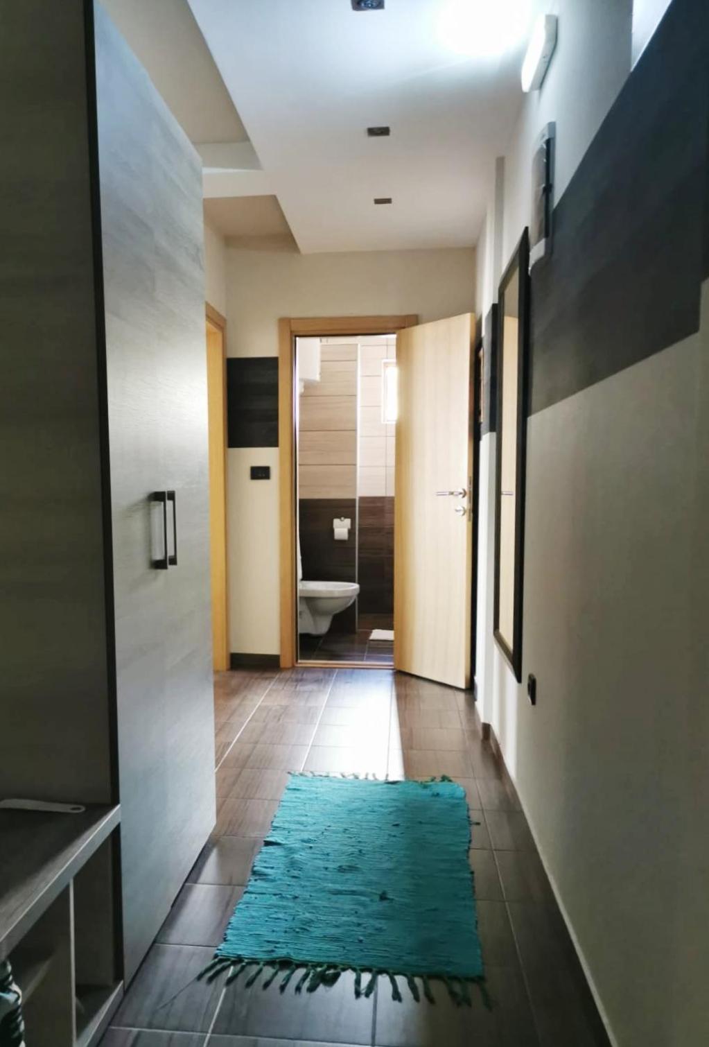 Milmari Friends And Family Apartment โคเปานิก ภายนอก รูปภาพ