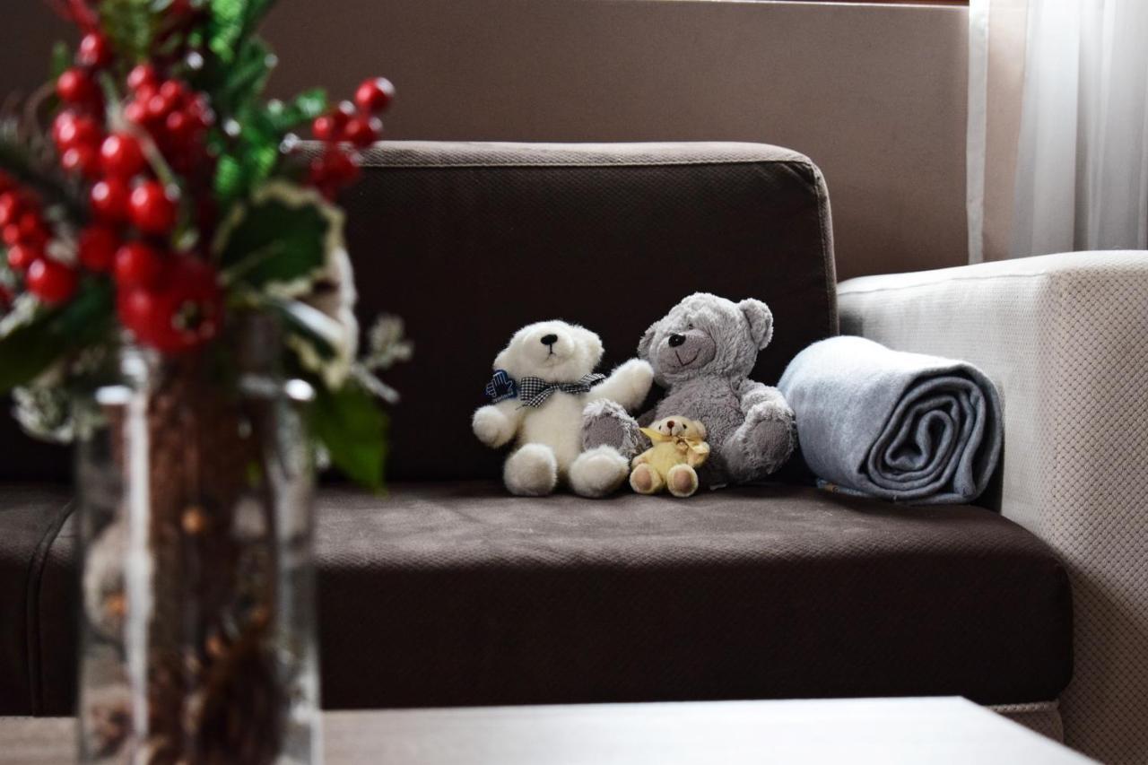 Milmari Friends And Family Apartment โคเปานิก ภายนอก รูปภาพ